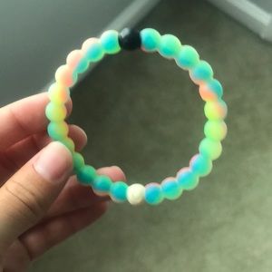 lokai bracelet